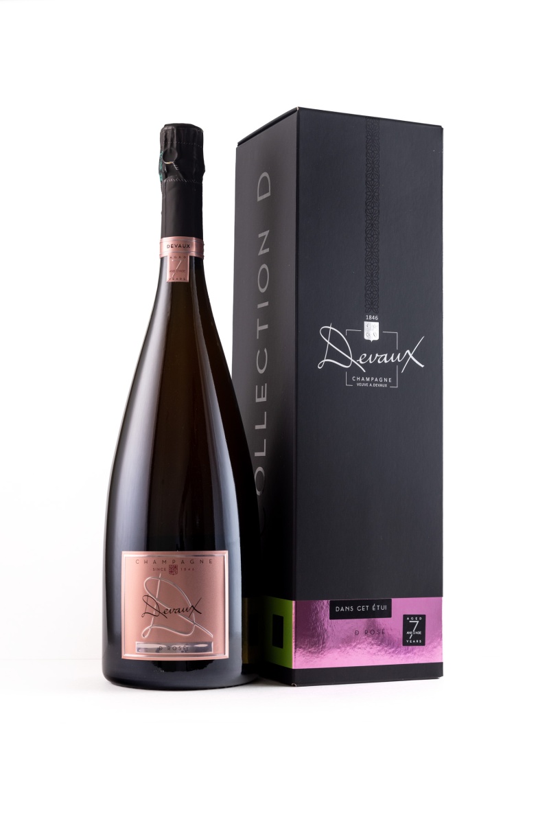 Шампанское Champagne Devaux D Rose aged 7 years brut, in gift box, розовое  брют, Франция, Кот де Бар | Купить Шампанское Дево Д Розе выдержанное 7  лет, розовое, брют, в подарочной упаковке,